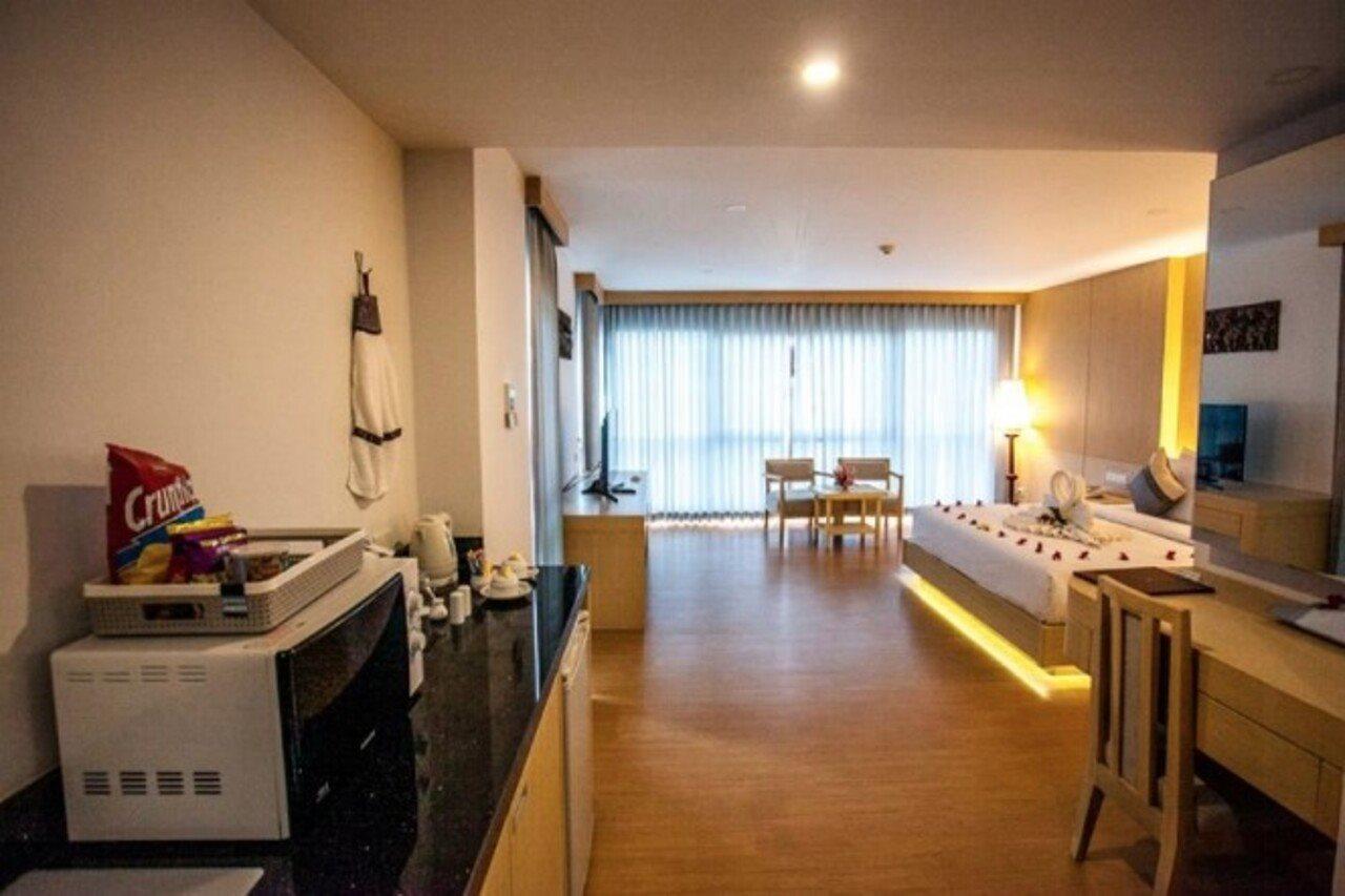 Phi Phi Harbour View Hotel-Sha Extra Plus Экстерьер фото