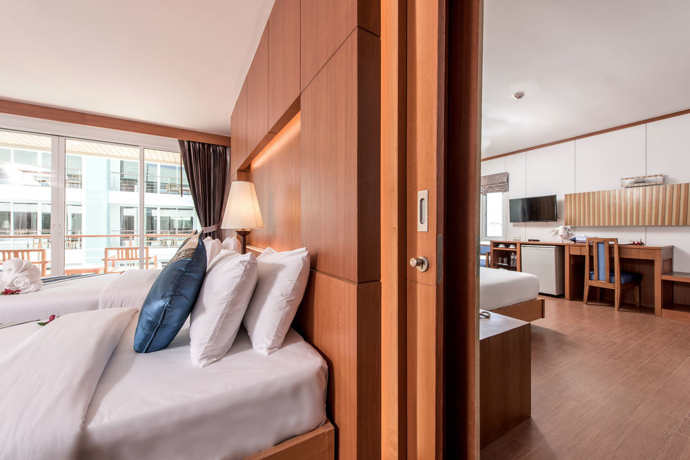 Phi Phi Harbour View Hotel-Sha Extra Plus Экстерьер фото