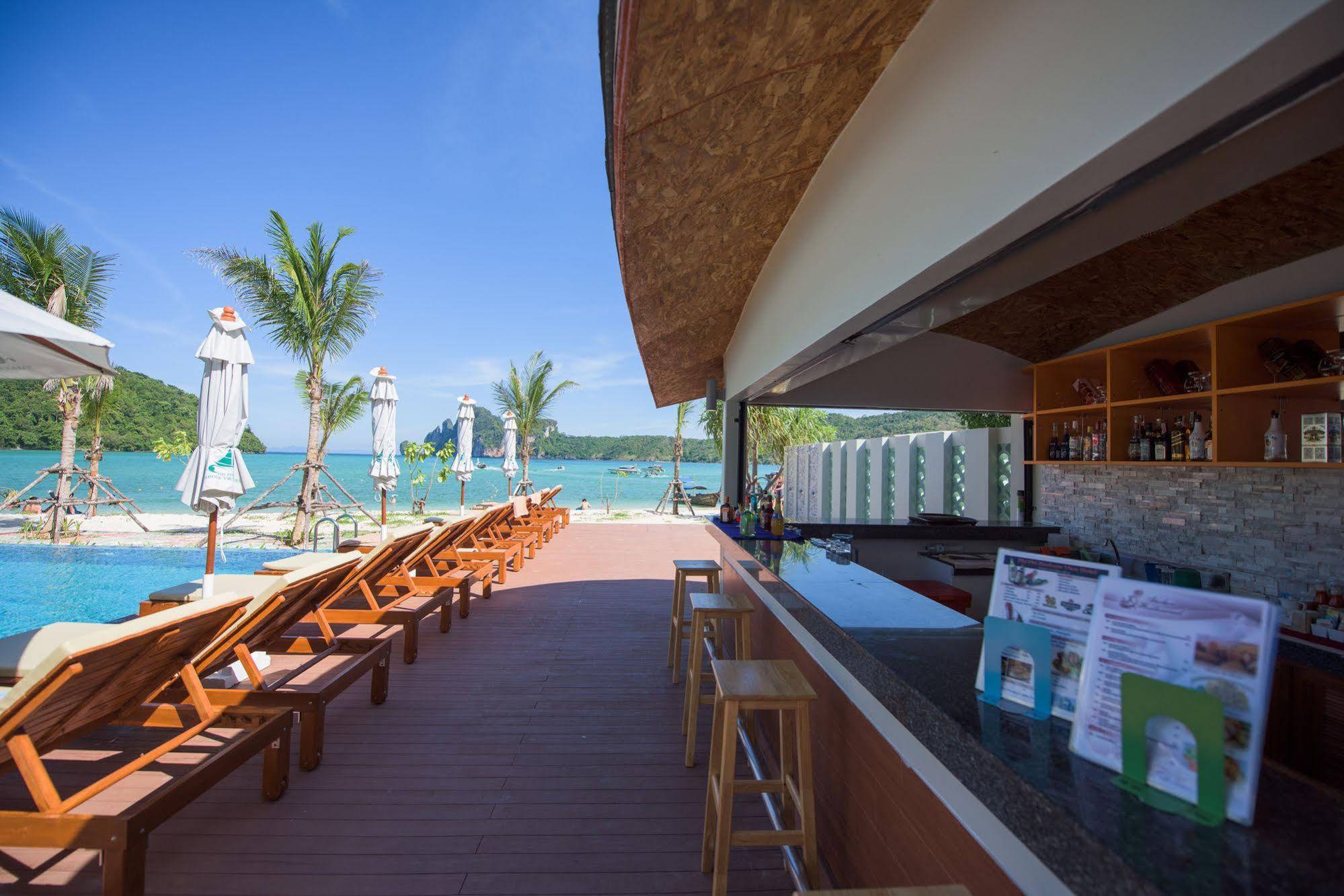 Phi Phi Harbour View Hotel-Sha Extra Plus Экстерьер фото