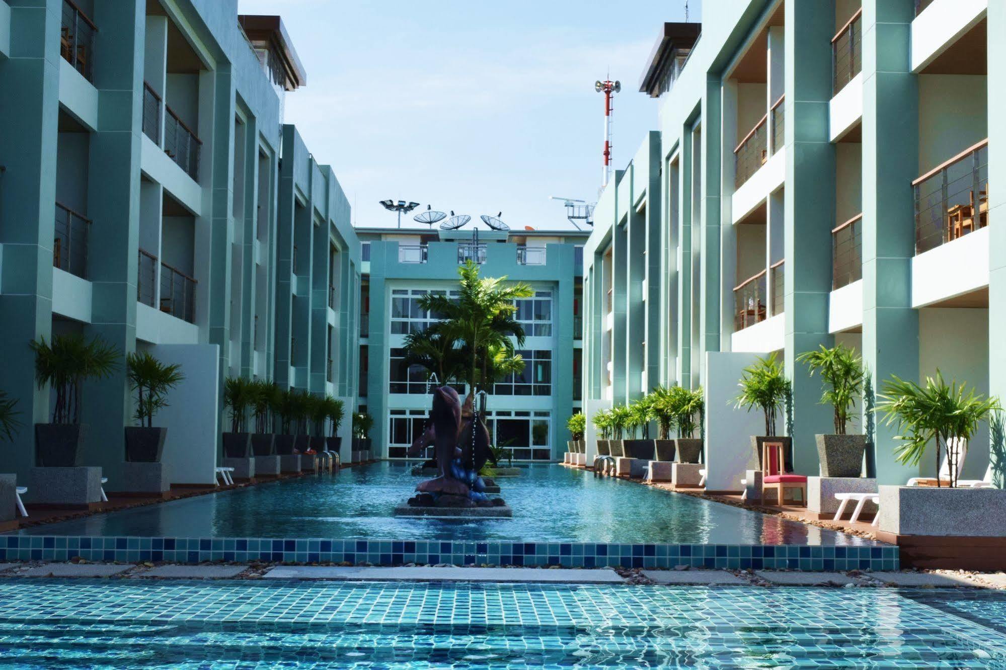 Phi Phi Harbour View Hotel-Sha Extra Plus Экстерьер фото